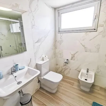 Apartment с 1 спальней на пляже техита в *